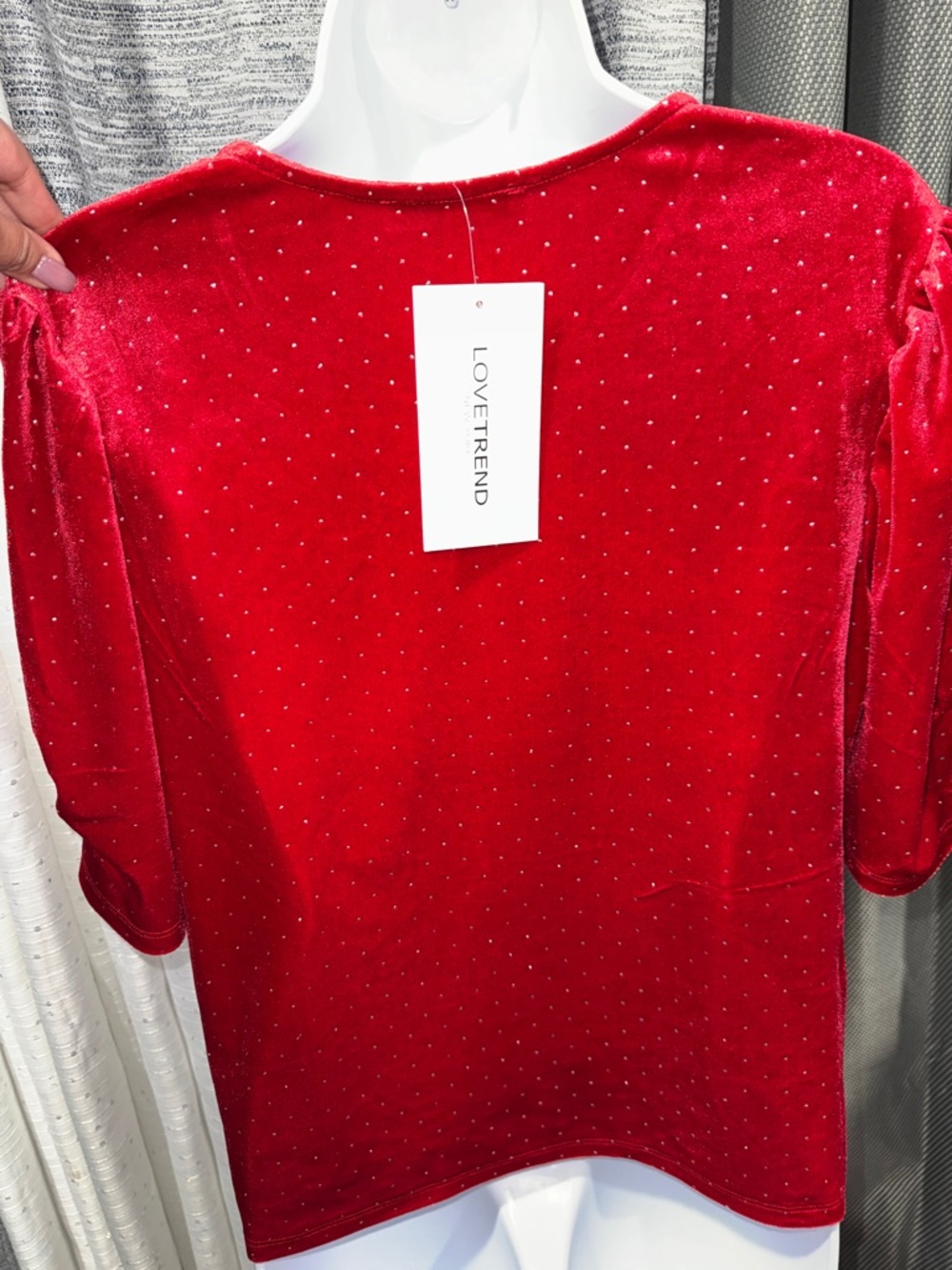 LoveTrend- NWT Velvet Red Puff Sleeve Top Size Large - Picture 13 of 14
